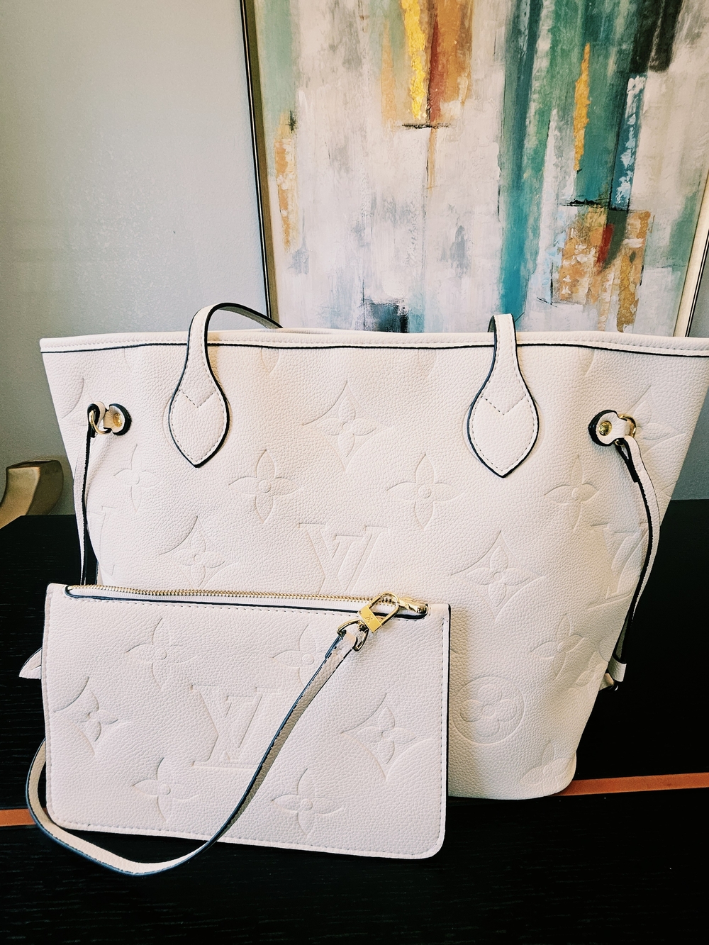 Vintage Tote with Wristlet - - Picture 2 of 7